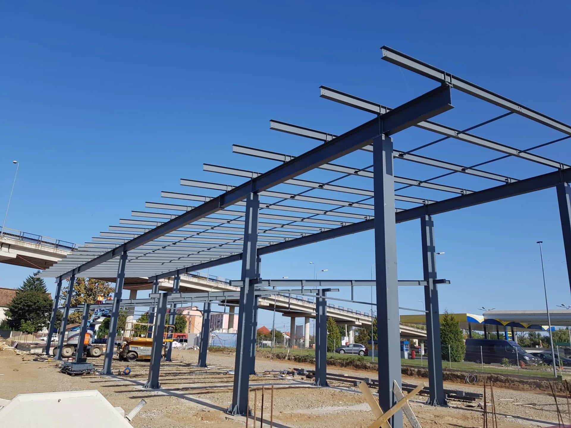 Structură stație de încărcare autobuze – Satu Mare